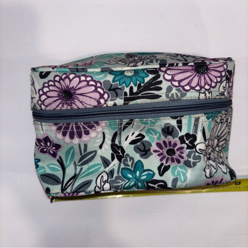 Floral Women's Bag Vera Bradley makeup